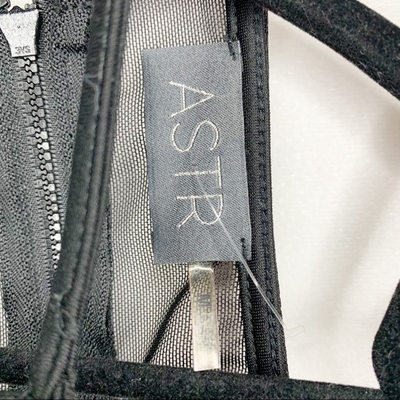 ASTR the Label UO Mesh Watercolor Art Crop Bralette Top Size Medium - Picture 2 of 4